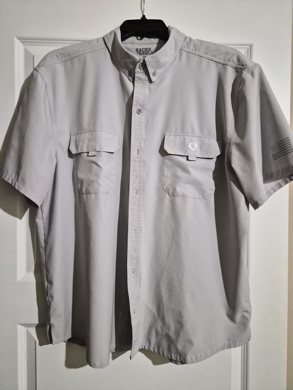 Men's Short-Sleeve Button-Down Shirt — Light Gray
